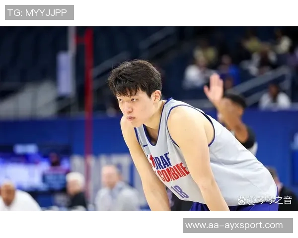 媒体人分析瀚森相比赛季初进步显著但防守习惯仍需改进