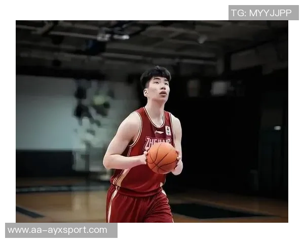 余嘉豪紧急回归西班牙国家队入选世预赛名单将迎战韩国队