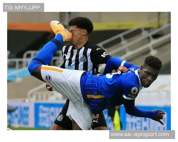 利物浦密切关注拜仁前锋奥利塞与水晶宫中场沃顿的转会动态