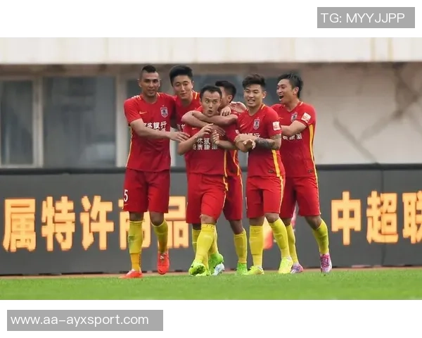 国安防线调整未见成效低级失误频现进攻战术愈加丰富 国安防线调整未见成效低级失误频现进攻战术愈加丰富