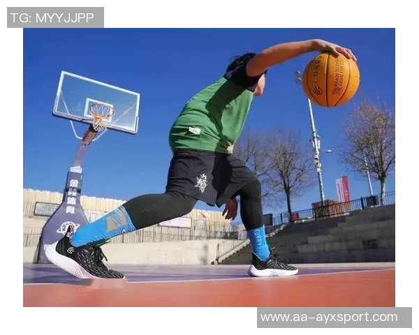 曼恩火力全开7投6中三分球完美表现助力球队拿下15分与3个篮板